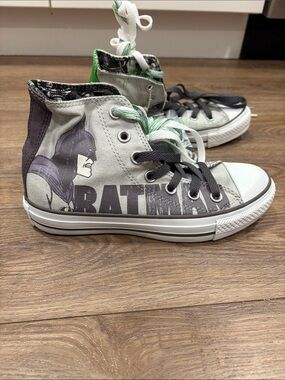 NWT Batman Converse Kids Chuck Taylor High-Top Sneakers in Black, White & Green